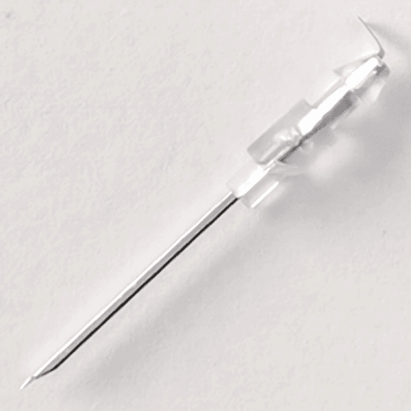 Sterile blood collection needle for accurate blood draws