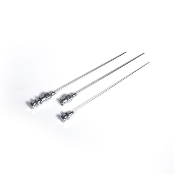 Various gauge sizes of stainless steel puncture needles for medical use