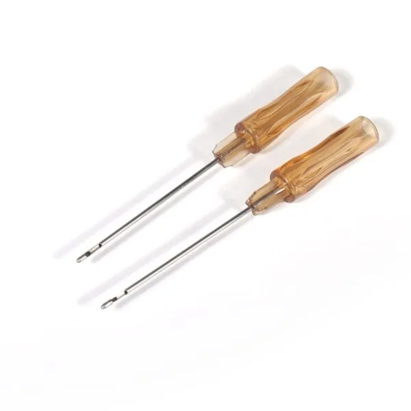Various gauge sizes of blunt tip needles for medical and industrial use